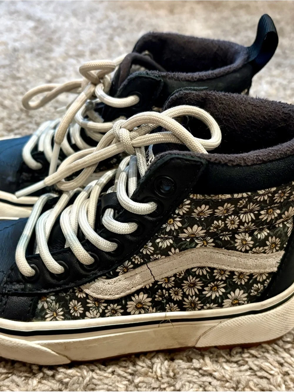 Vans MTE Kids Black & White Floral High-Top Kids Sneakers